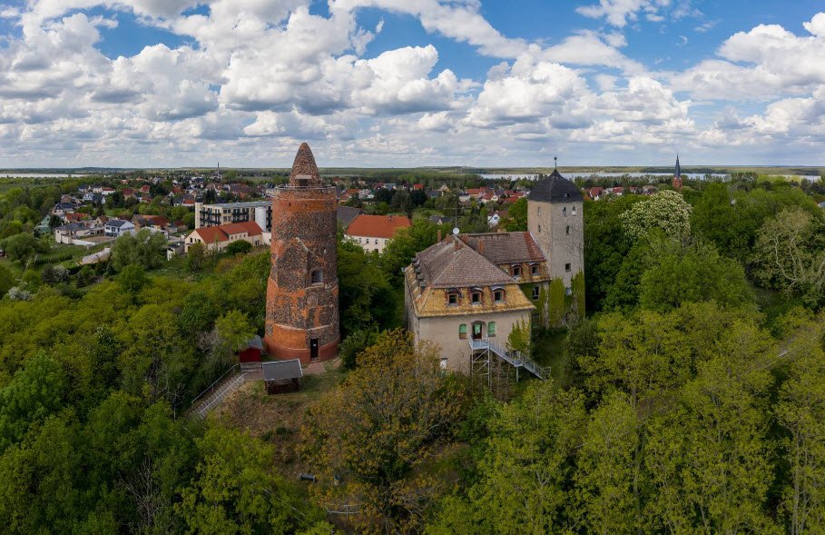 Schloss Pouch, Muldestausee, Germany, Germany